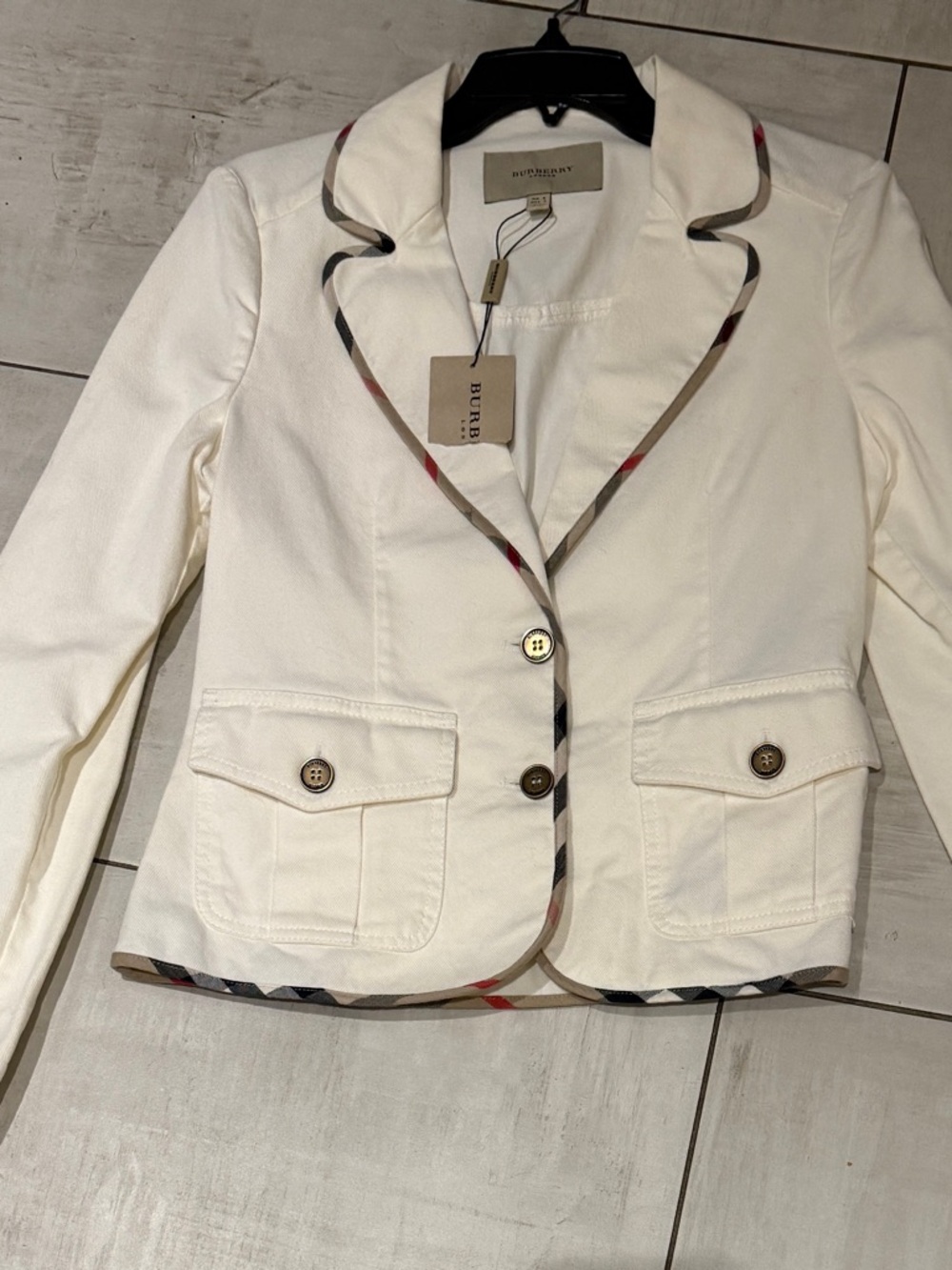 NWT brandnew never worn Burberry Cream Cotton Blend Blazer w/Iconic Check Trim